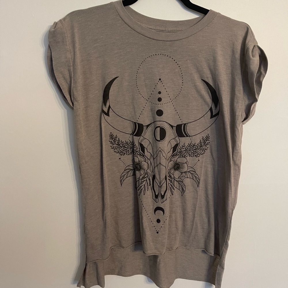 animal skull muscle tee